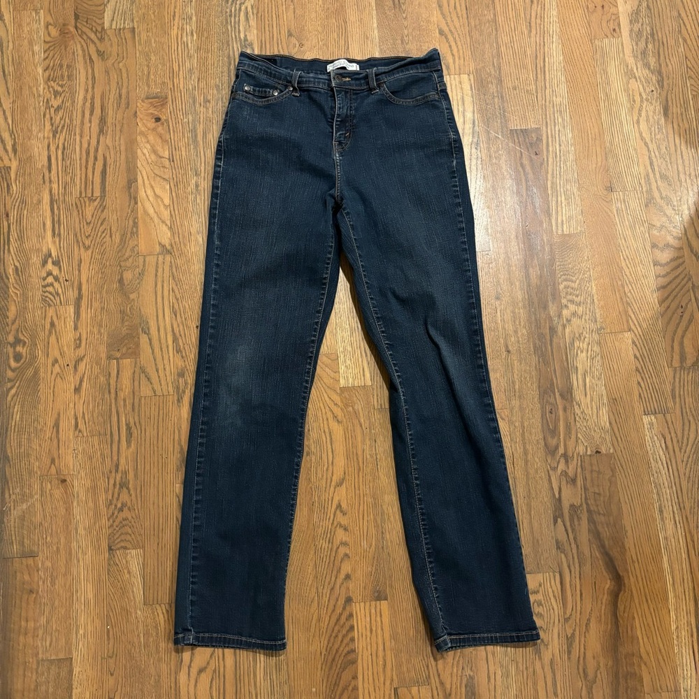 Levi’s 512 Perfectly Slimming Straight Jeans